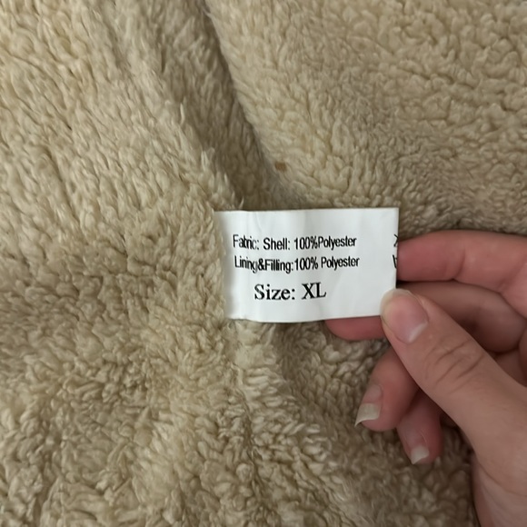 Men’s Outdoor Leisure Vest - Picture 5 of 7